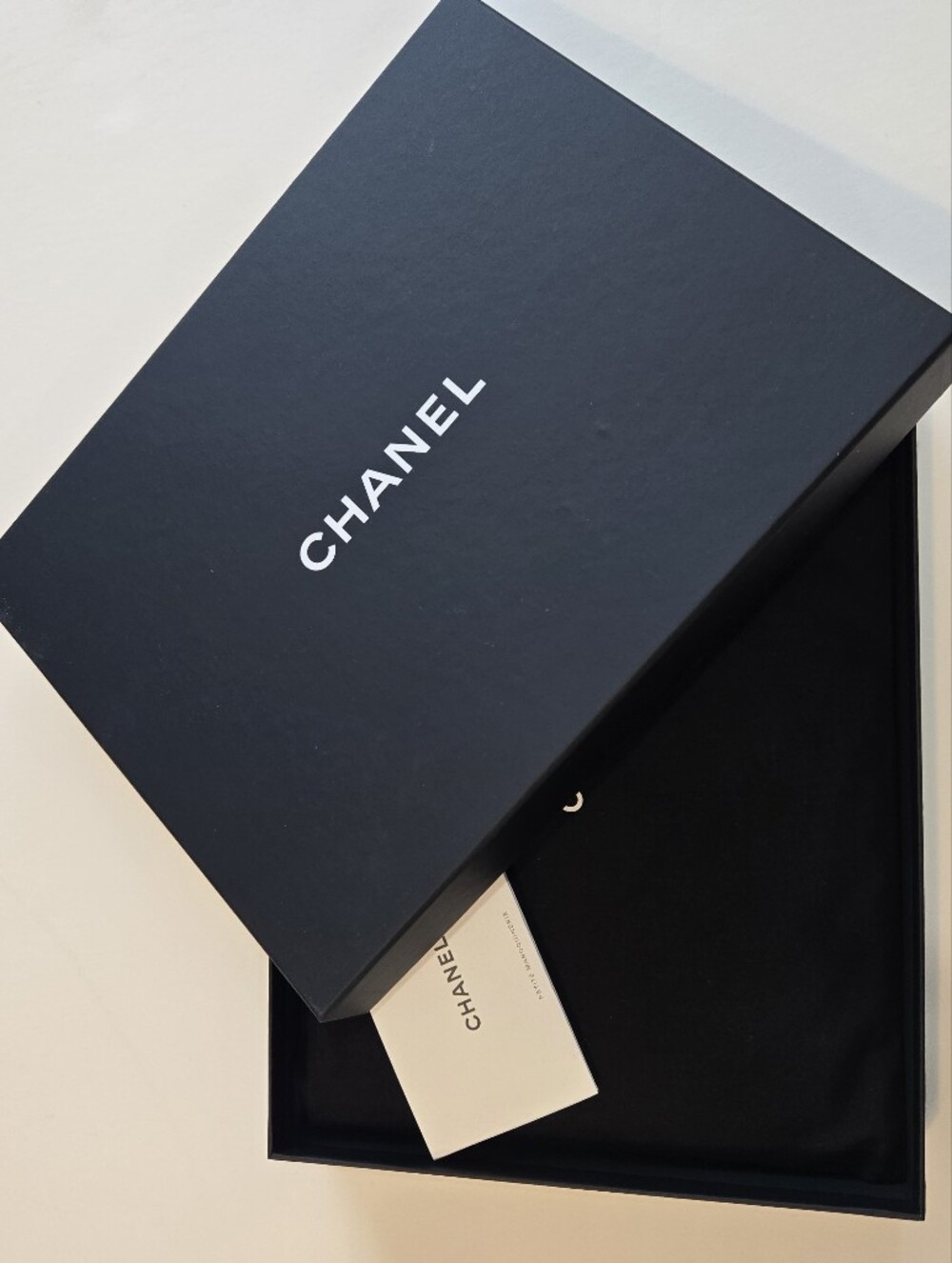 NWT Chanel Classic Zipped Pouch - Picture 8 of 10
